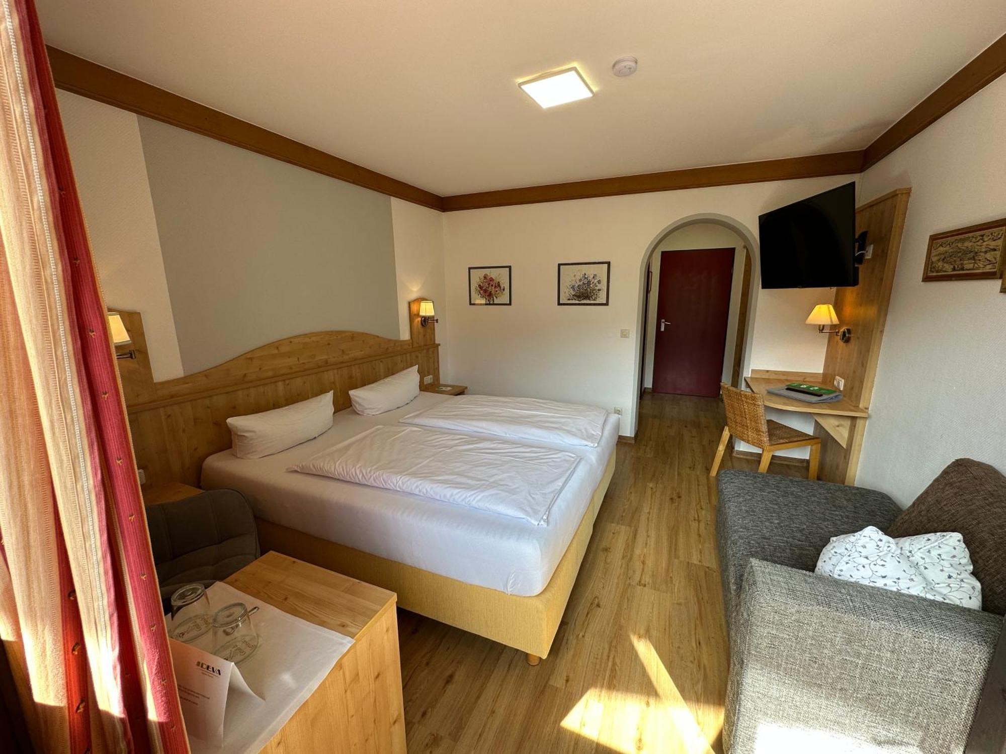 Landhotel Maiergschwendt Inkl Chiemgaukarte Ruhpolding Bagian luar foto