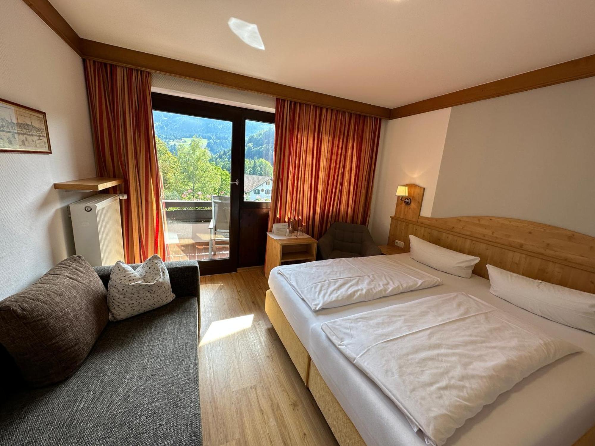 Landhotel Maiergschwendt Ruhpolding Bagian luar foto