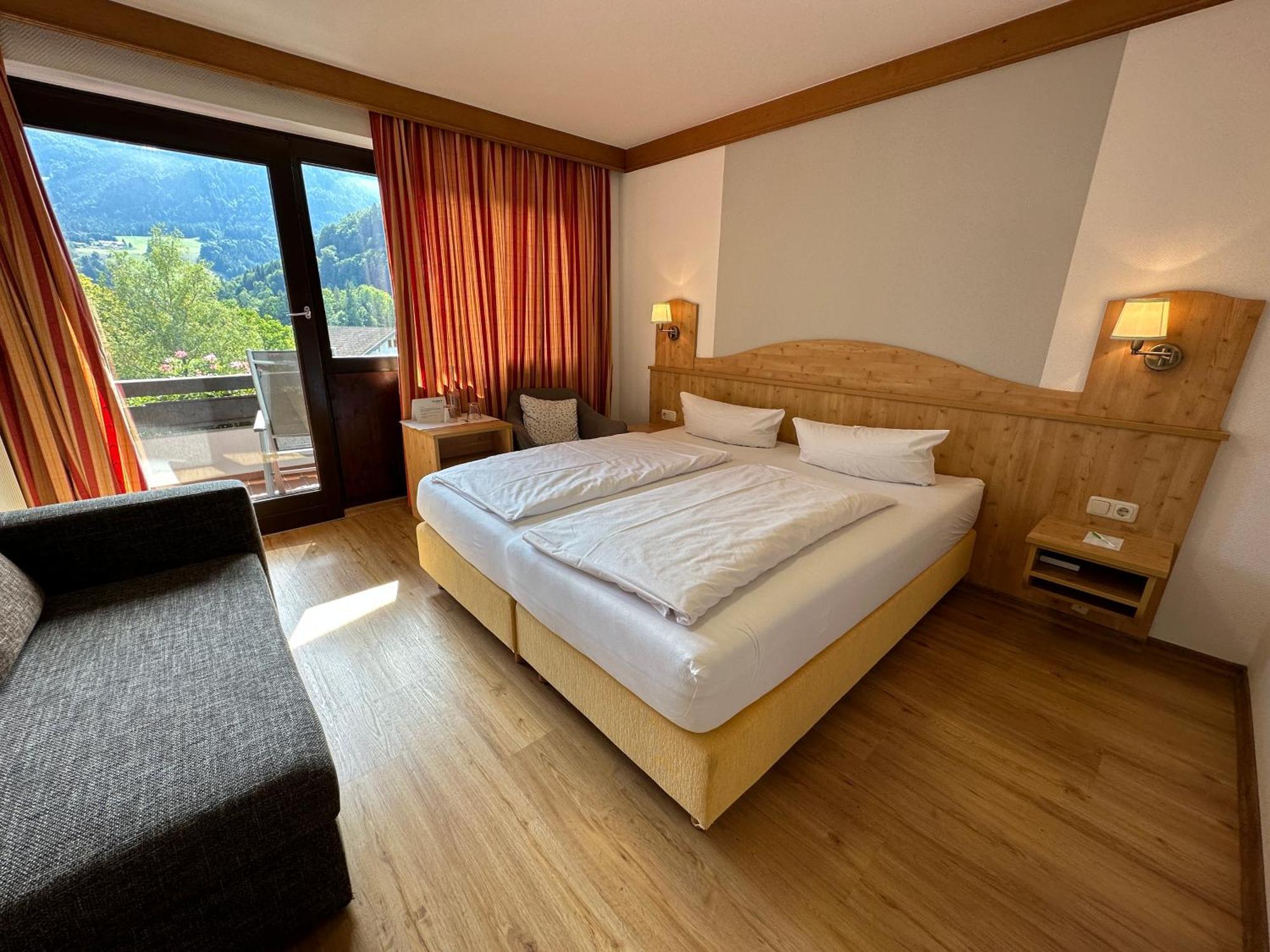 Landhotel Maiergschwendt Ruhpolding Bagian luar foto